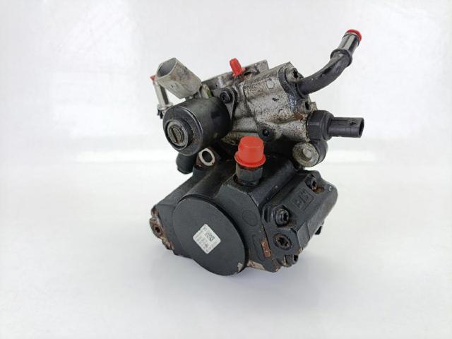 Pompa wtryskowa wysokiego ciśnienia A6510701201 MERCEDES