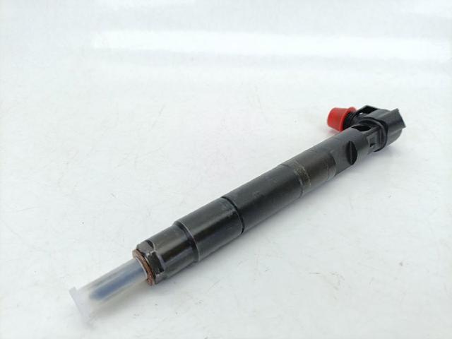 Wtryskiwacz paliwa A6510704987 MERCEDES