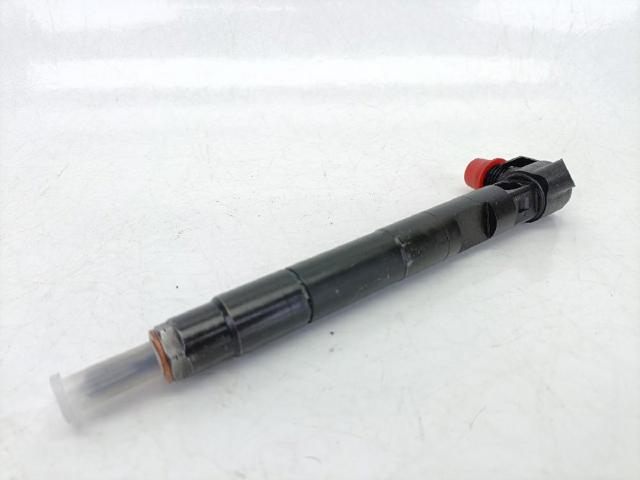 Wtryskiwacz paliwa A6510704987 MERCEDES