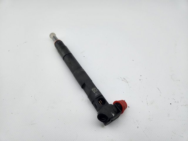 Wtryskiwacz paliwa A6510704987 MERCEDES