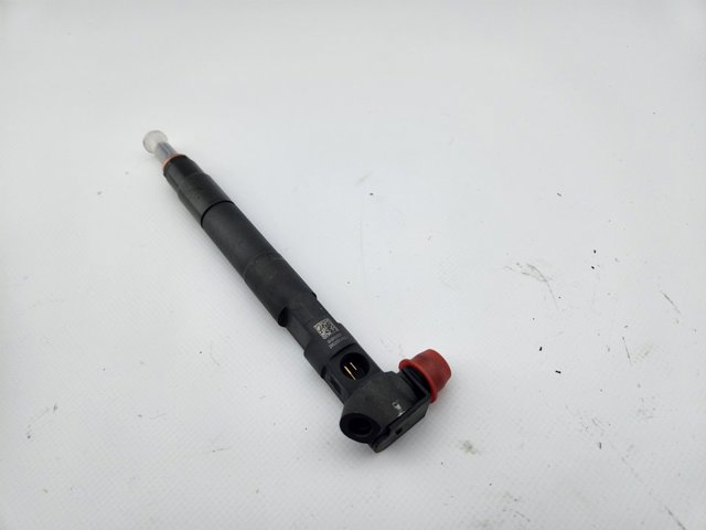 Wtryskiwacz paliwa A6510704987 MERCEDES