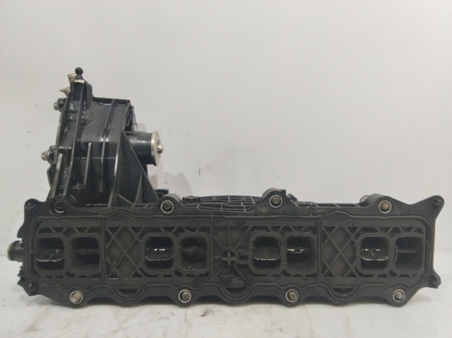 Kolektor dolotowy Mercedes Viano