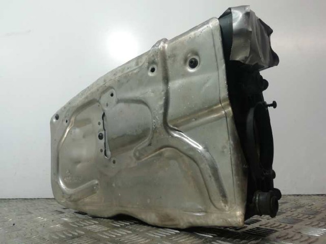 Obudowa filtra powietrza A6510901101 MERCEDES