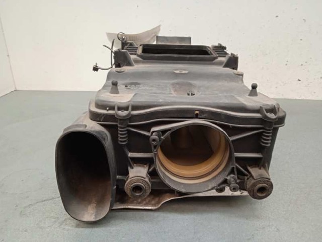 Obudowa filtra powietrza A6510901101 MERCEDES