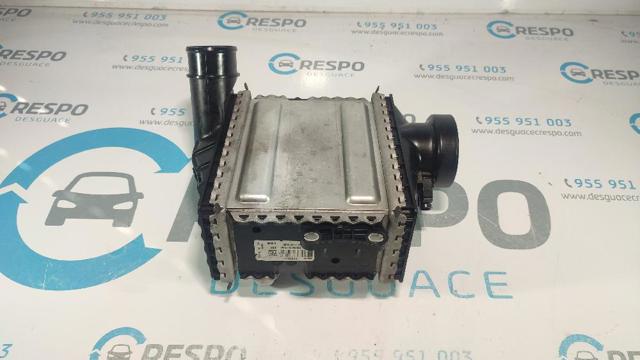 Chłodnica intercoolera A6510901800 MERCEDES