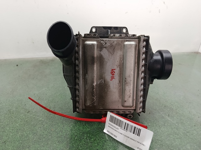 Chłodnica intercoolera A6510901800 MERCEDES