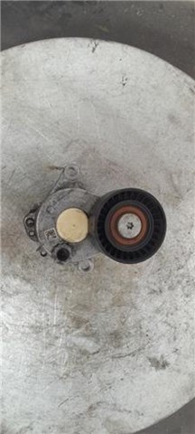 Napinacz paska napędowego A6512002170 MERCEDES
