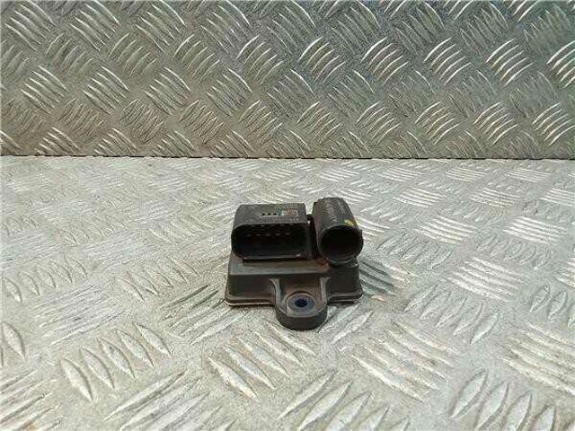 Przekaźnik świec żarowych A6519000900 MERCEDES