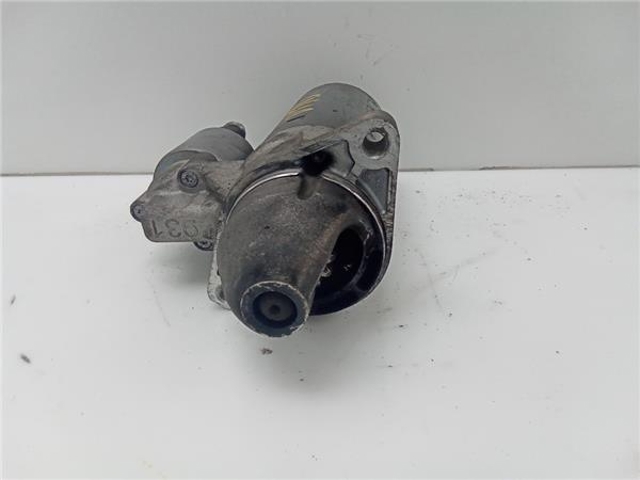 Rozrusznik A6519060000 MERCEDES