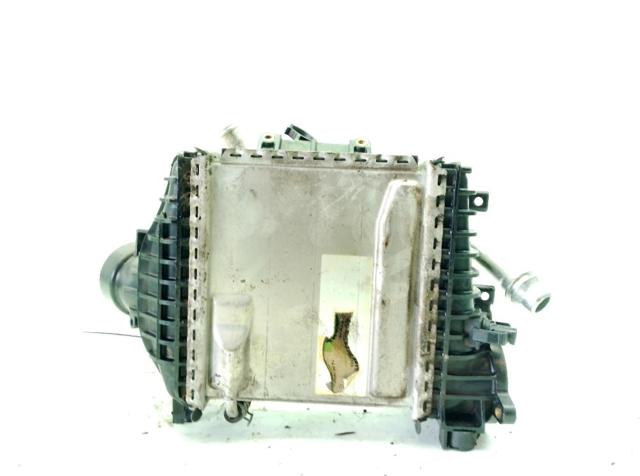 Chłodnica intercoolera A6540904101 MERCEDES