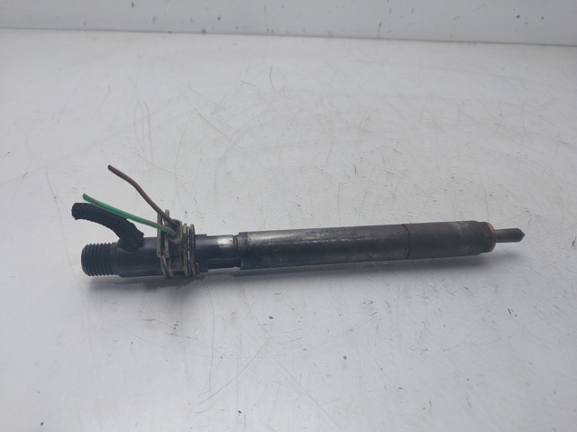 Wtryskiwacz paliwa A6650170121 SSANG YONG