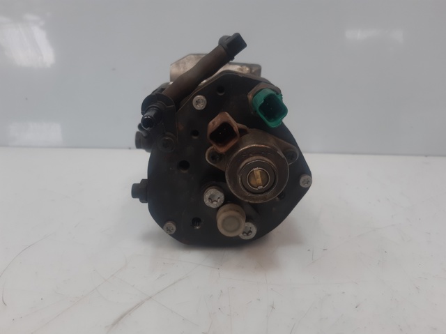 Pompa wtryskowa wysokiego ciśnienia A6650700101 SSANG YONG