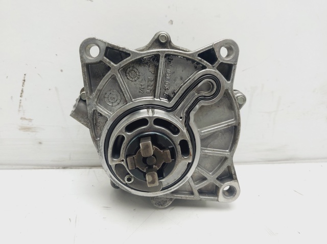 Pompa podciśnienia A6652300465 SSANG YONG