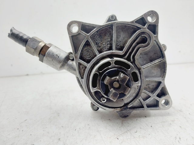 Pompa podciśnienia A6652300465 SSANG YONG
