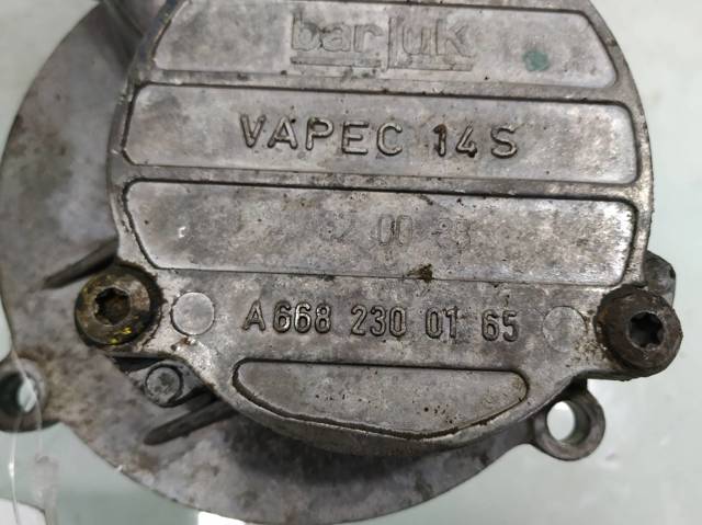 Pompa podciśnienia A6682300165 MERCEDES