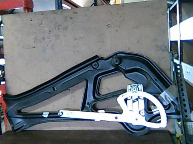 Mechanizm podnoszenia szyby drzwi przednich prawych A9017201546 MERCEDES