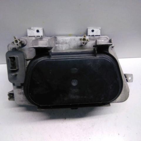 Reflektor lewy A9018200161 MERCEDES