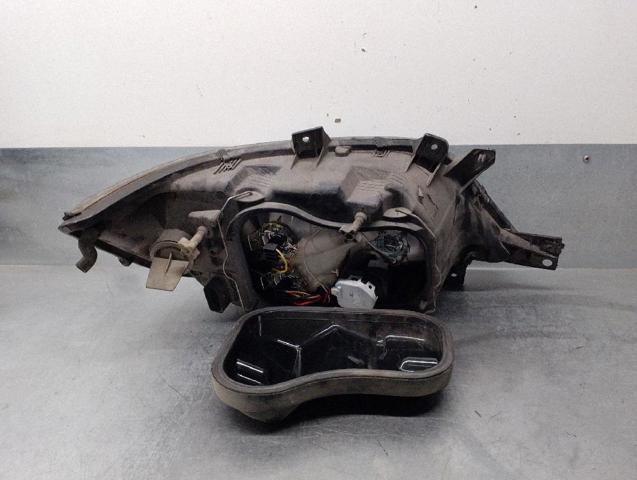 Reflektor lewy A9018202661 MERCEDES