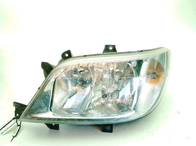 Reflektor lewy A9018202661 MERCEDES