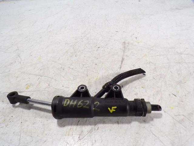 Cylinder sprzęgła główny A9062900212 MERCEDES