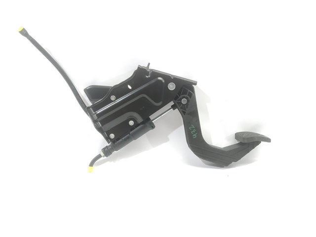 Pedał sprzęgła Mercedes Sprinter 906