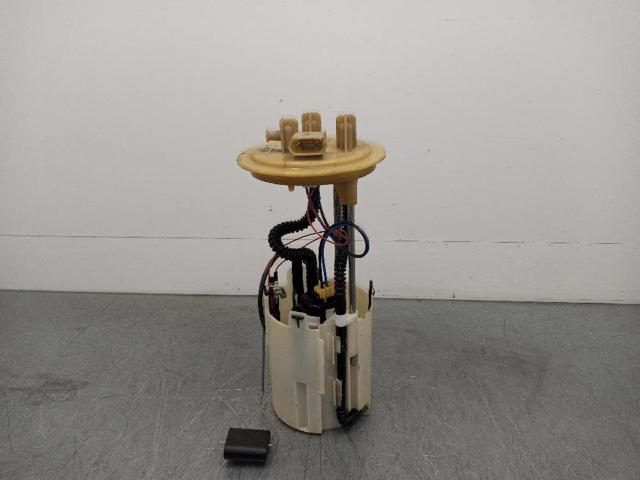 Moduł pompy paliwowej z czujnikiem poziomu paliwa A9064703094 MERCEDES