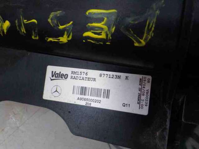 Chłodnica silnika A9065000202 MERCEDES