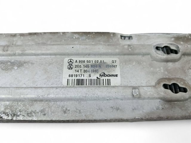 Chłodnica intercoolera A9065010201 MERCEDES