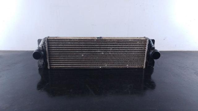 Chłodnica intercoolera A9065010201 MERCEDES