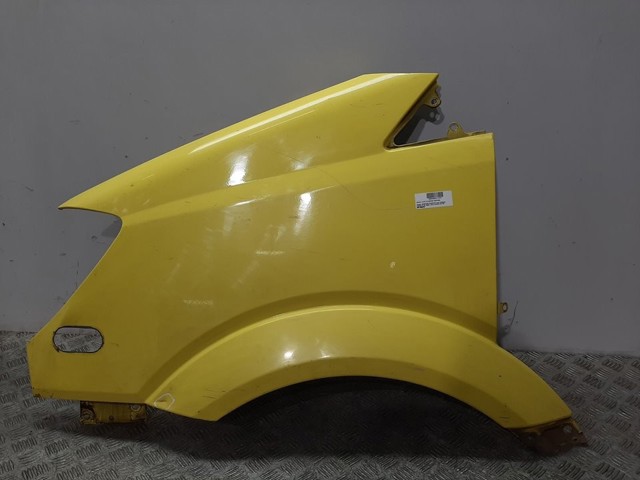 Błotnik przedni lewy A9066377719 MERCEDES