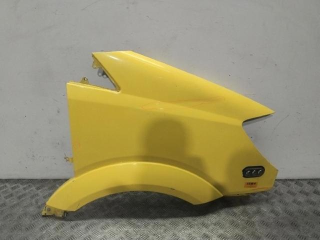 Błotnik przedni prawy A9066377819 MERCEDES