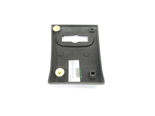 Nakładka słupka nadwozia zewnętrzna przednia lewa A9066901182 MERCEDES