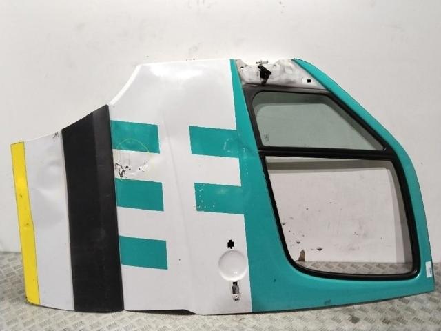 Drzwi przednie lewe A9067200005 MERCEDES