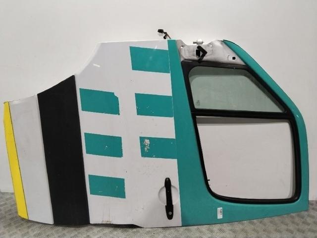 Drzwi przednie lewe A9067200005 MERCEDES
