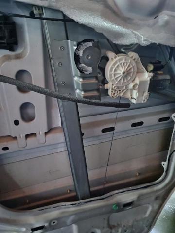 Mechanizm podnoszenia szyby drzwi przednich lewych A9067200046 MERCEDES