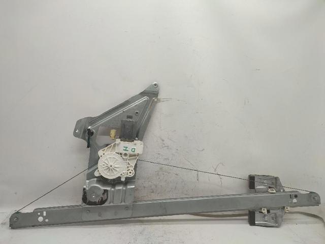 Mechanizm podnoszenia szyby drzwi przednich lewych A9067200046 MERCEDES