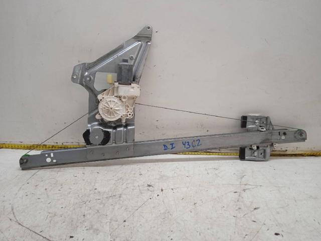 Mechanizm podnoszenia szyby drzwi przednich lewych A9067200046 MERCEDES