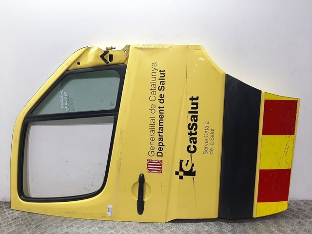 Drzwi przednie prawe A9067200105 MERCEDES