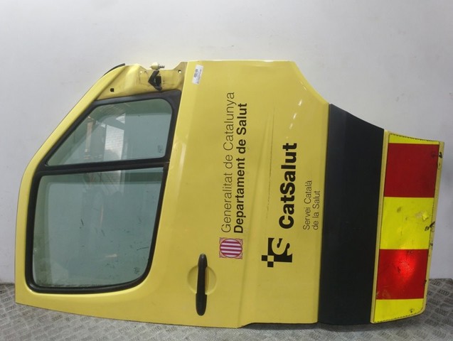 Drzwi przednie prawe A9067200105 MERCEDES