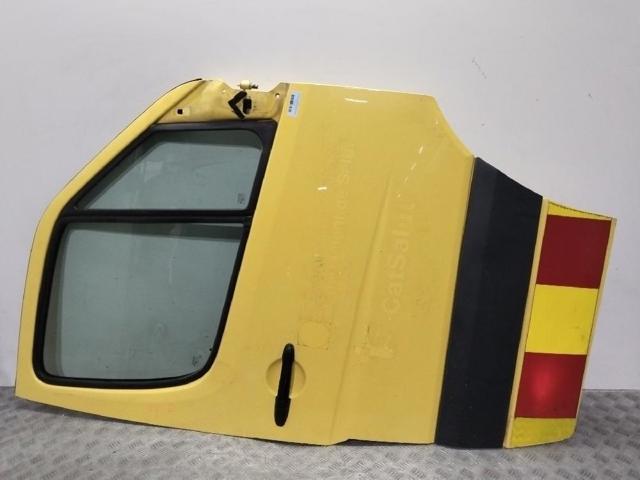 Drzwi przednie prawe A9067200105 MERCEDES