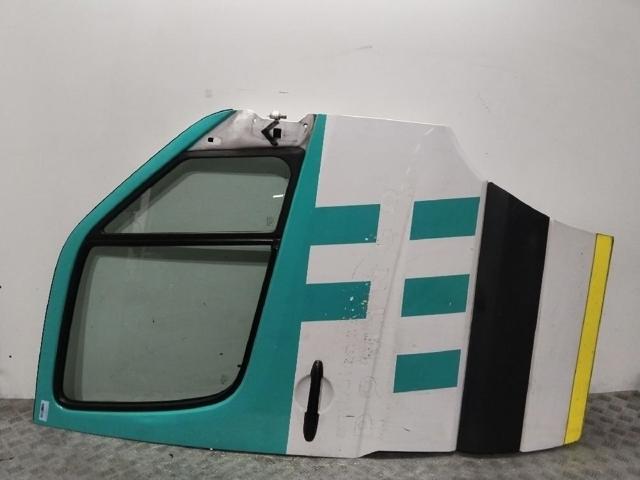 Drzwi przednie prawe A9067200105 MERCEDES