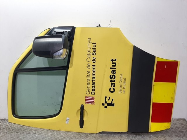 Drzwi przednie prawe A9067200105 MERCEDES