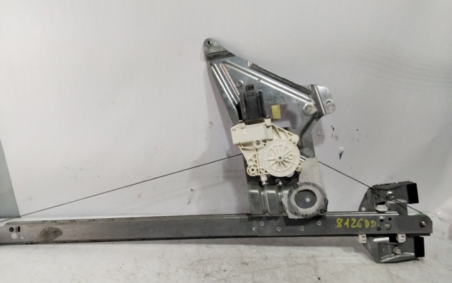 Mechanizm podnoszenia szyby drzwi przednich prawych A9067200146 MERCEDES