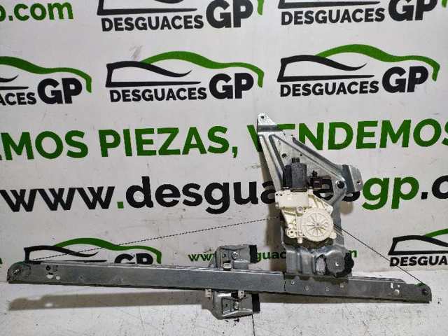 Mechanizm podnoszenia szyby drzwi przednich prawych A9067200146 MERCEDES
