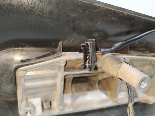 Lusterko wsteczne prawe A9068104916 VAG