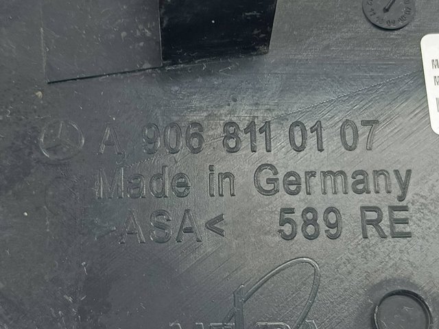 A9068110107 Mercedes