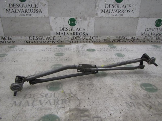 Mechanizm wycieraczek A9068200040 MERCEDES