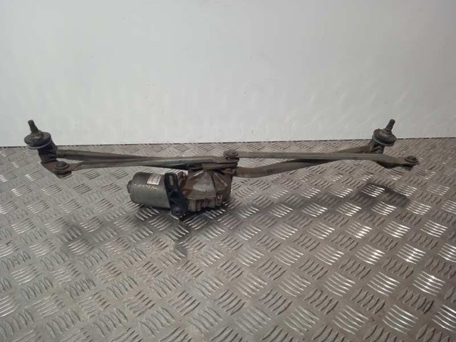 Mechanizm wycieraczek A9068200040 MERCEDES