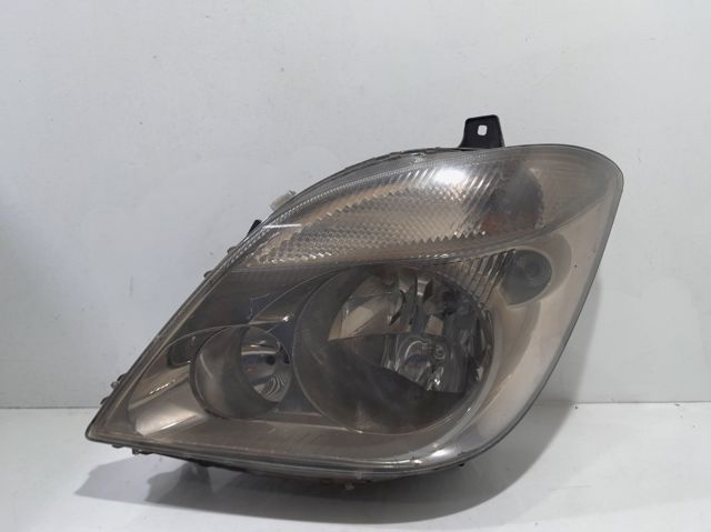 Reflektor lewy A9068200161 MERCEDES