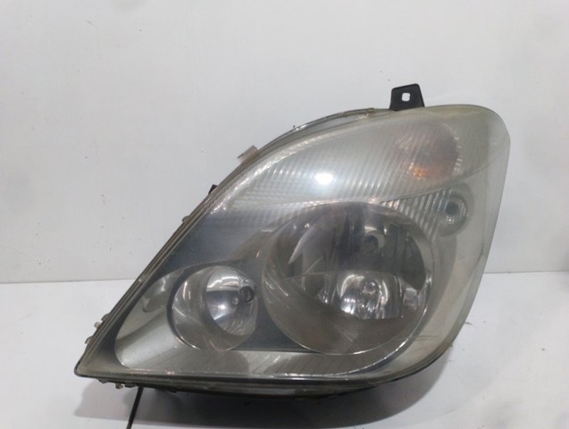 Reflektor lewy A9068200161 MERCEDES